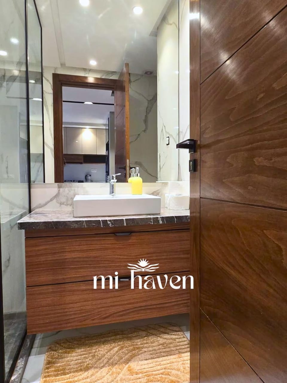 Loria - Self Check-in - 5m from CFC Apartment in Casablanca