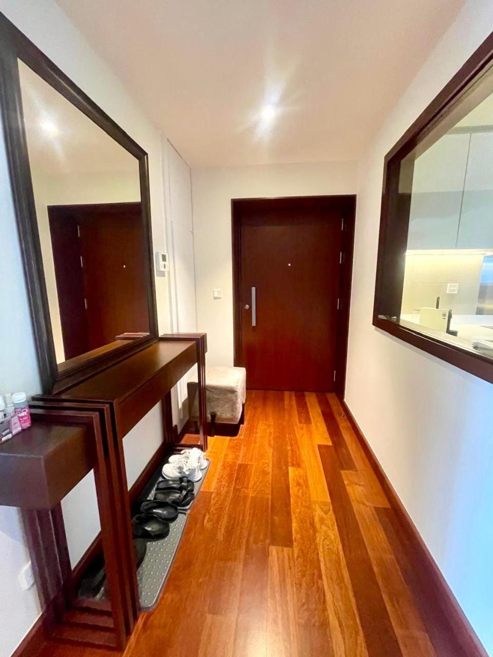 Residences Tower 20 3 at Cinnomon Life Apartment in Colombo