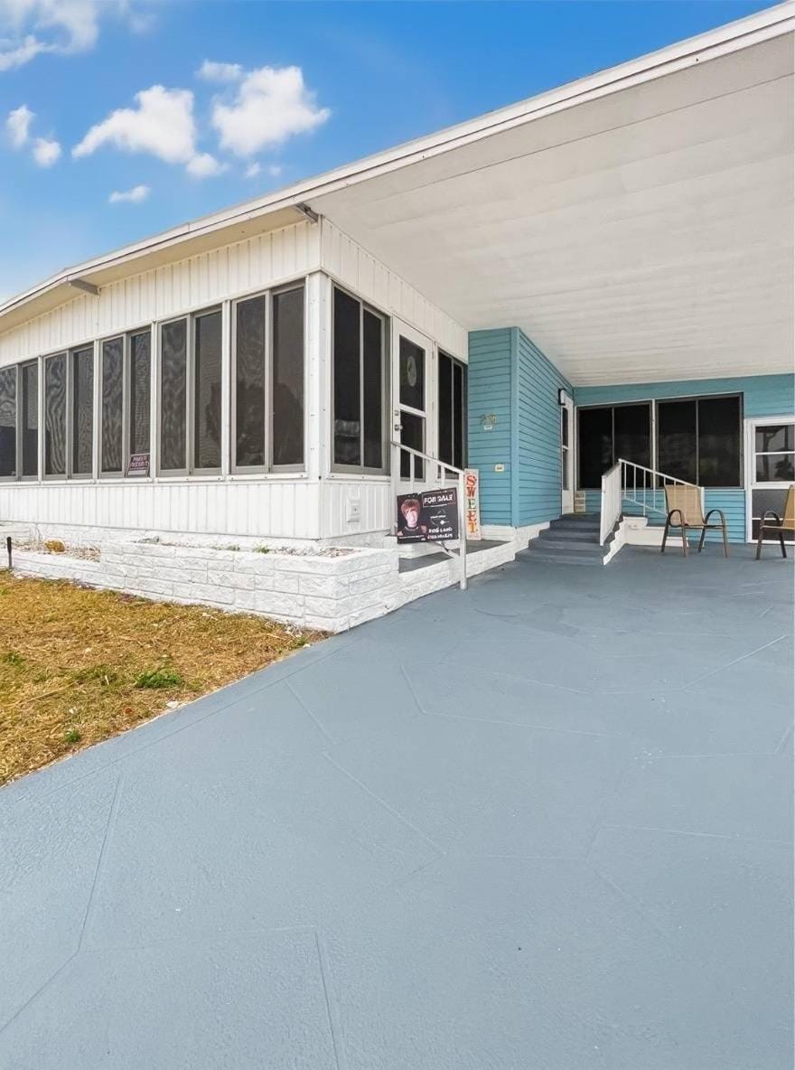 Beach House in Paradise Apartment in Lee County