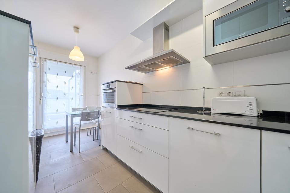 Family Retreat with Views, Terrace & Parking Apartment in Vitoria-Gasteiz