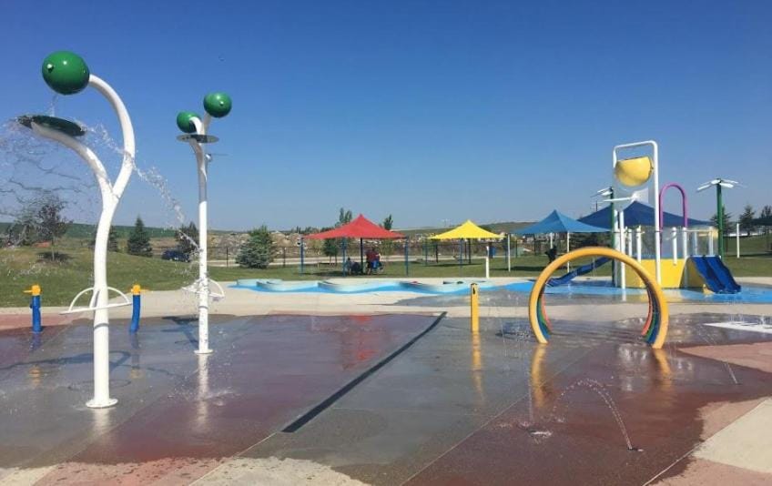 Cobblebrook Executive Suites Apartment in Airdrie