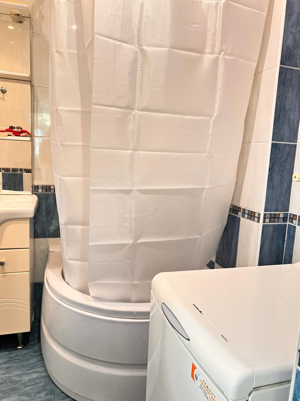 Shower, washing machine