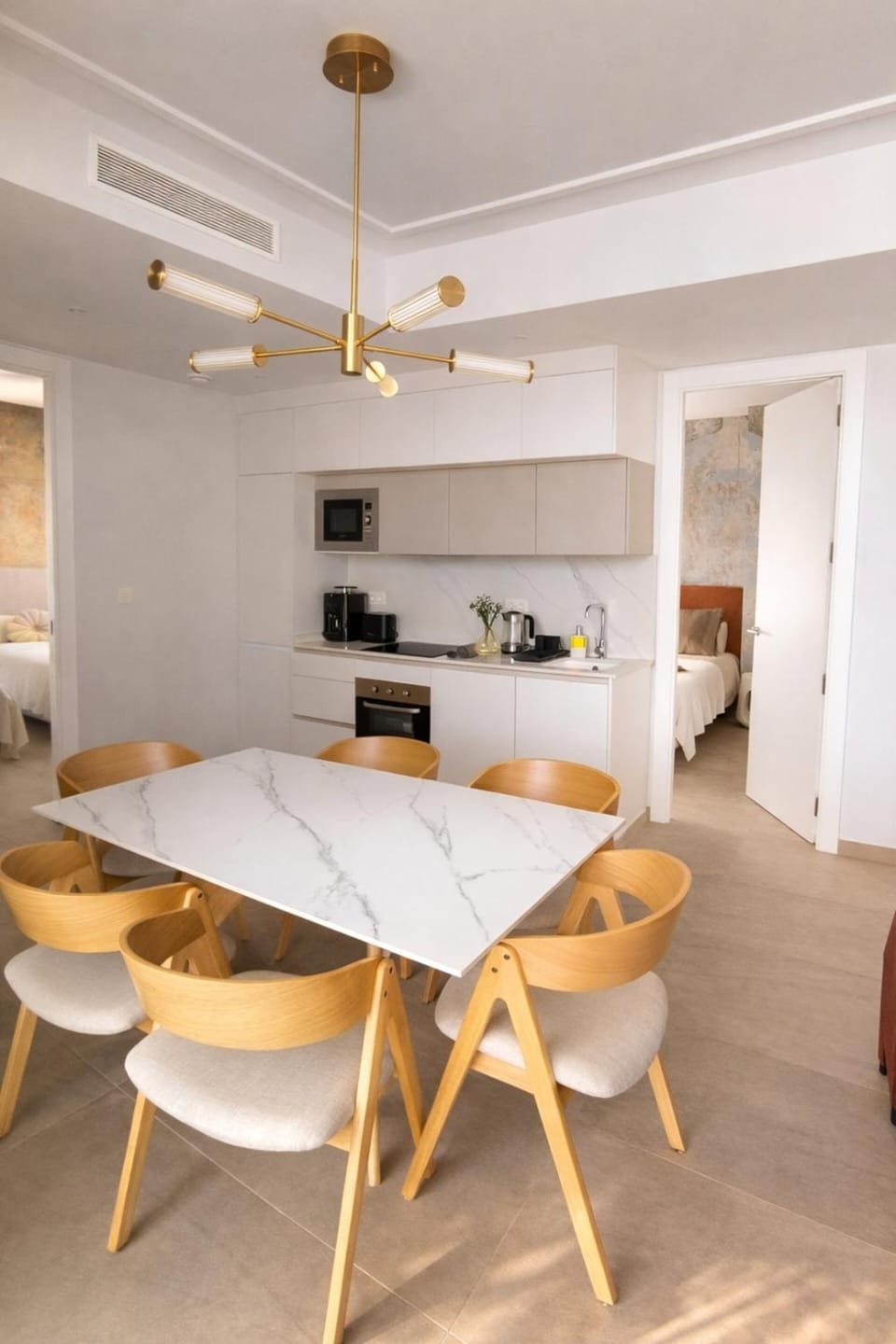 Sunny Waves Apt. 3BR, 2BATHS, AC & Heated POOL Apartment in Torrevieja