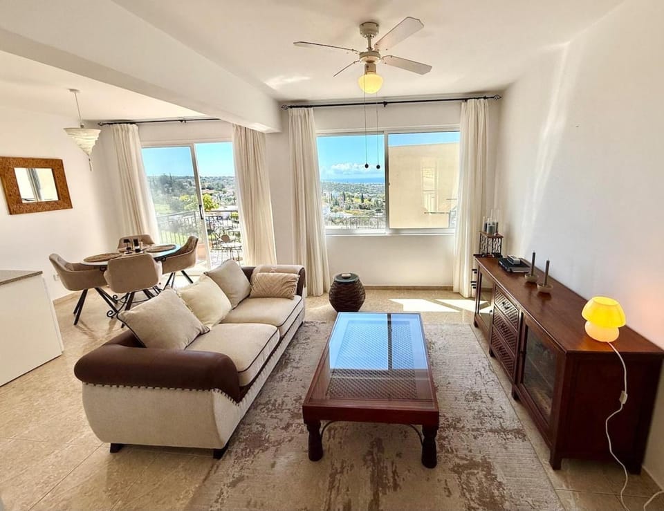 Living room, Sea view