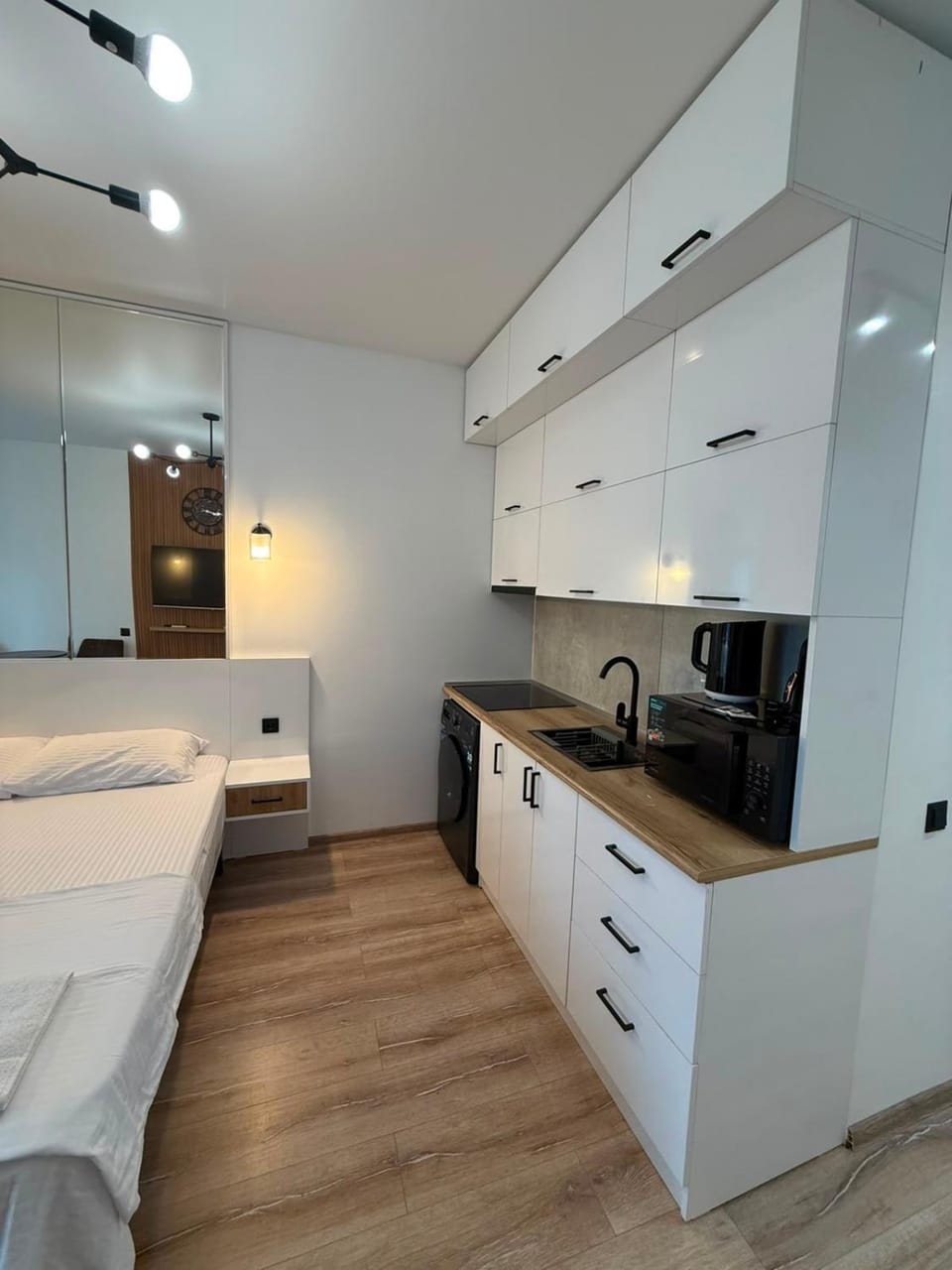 microwave, washing machine, kitchen