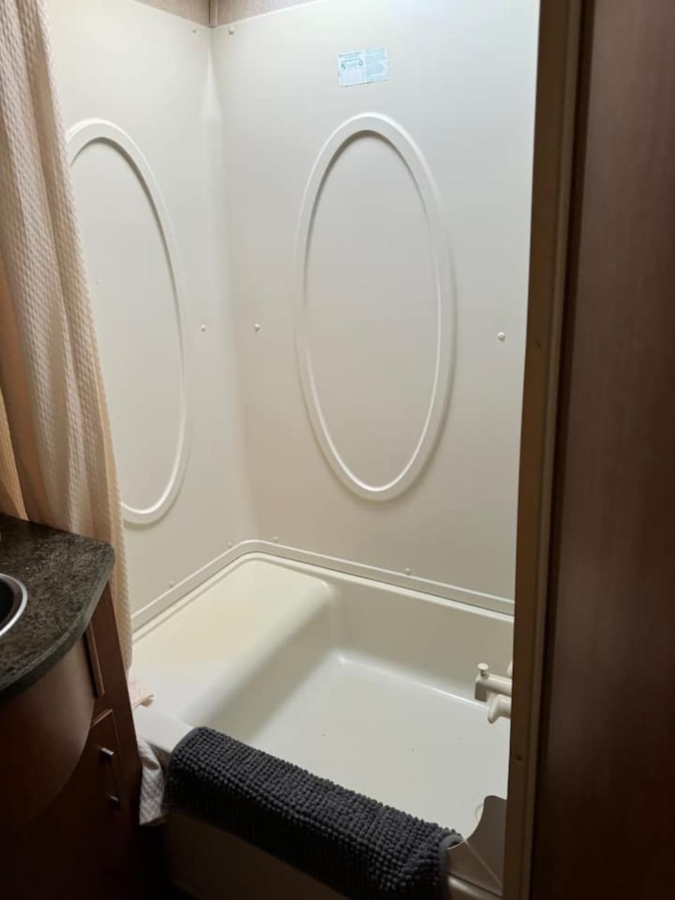 Bathroom, Public Bath, Public Bath