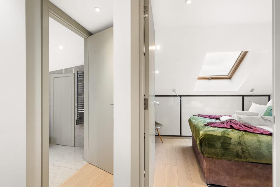Luxury 2BR Retreat in Vibrant North London Apartment in London Borough of Islington