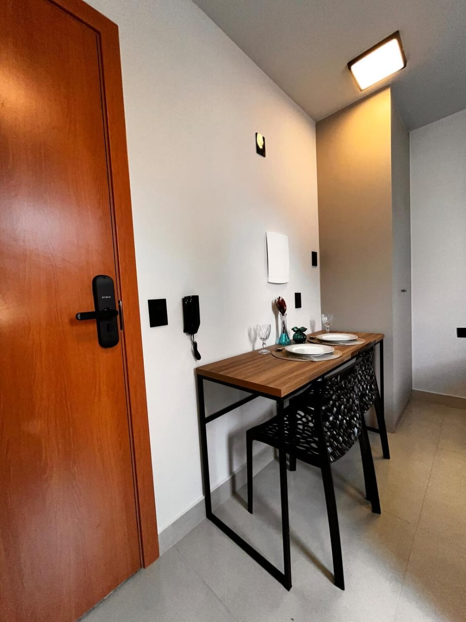 BH Suites - C06-403 New Studio, 5 min Pç Bandeira - Cruzeiro Apartment in Belo Horizonte