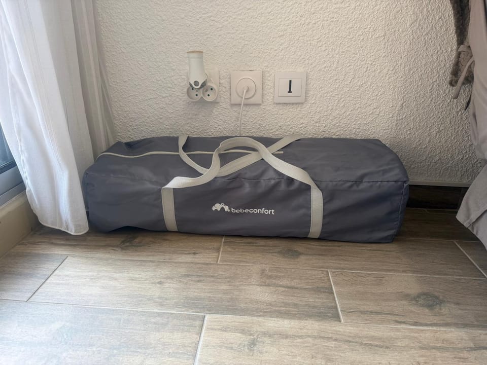 joli T2 proche du centre, en rez-de-chaussée pour 4 à 5 personnes, terrasse, Wi-Fi, parking Apartment in Saint-Lary-Soulan