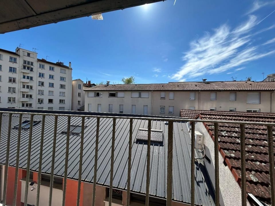 Studio Avec Mezzanine Villeurbanne Centre Apartment in Villeurbanne