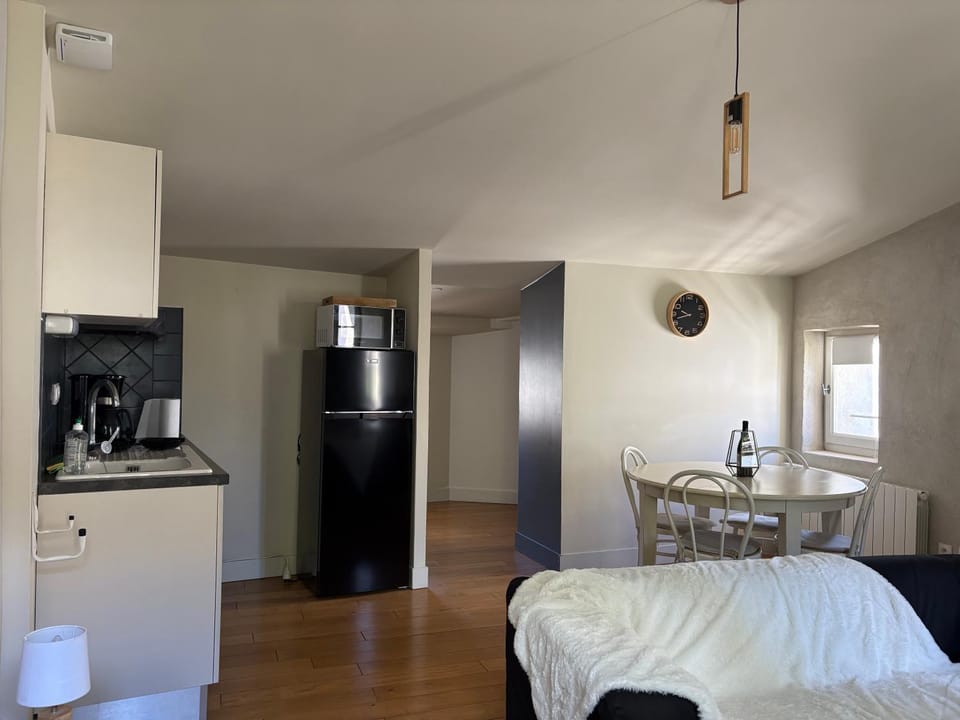 Appartement d'Inguimbert Apartment in Valréas