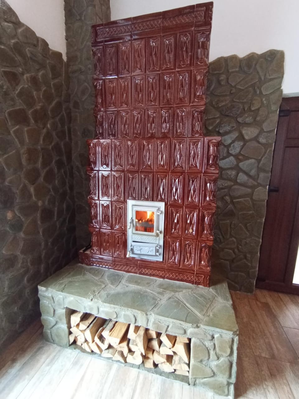 Căsuța din Livadă Schiulesti House in Prahova, Romania