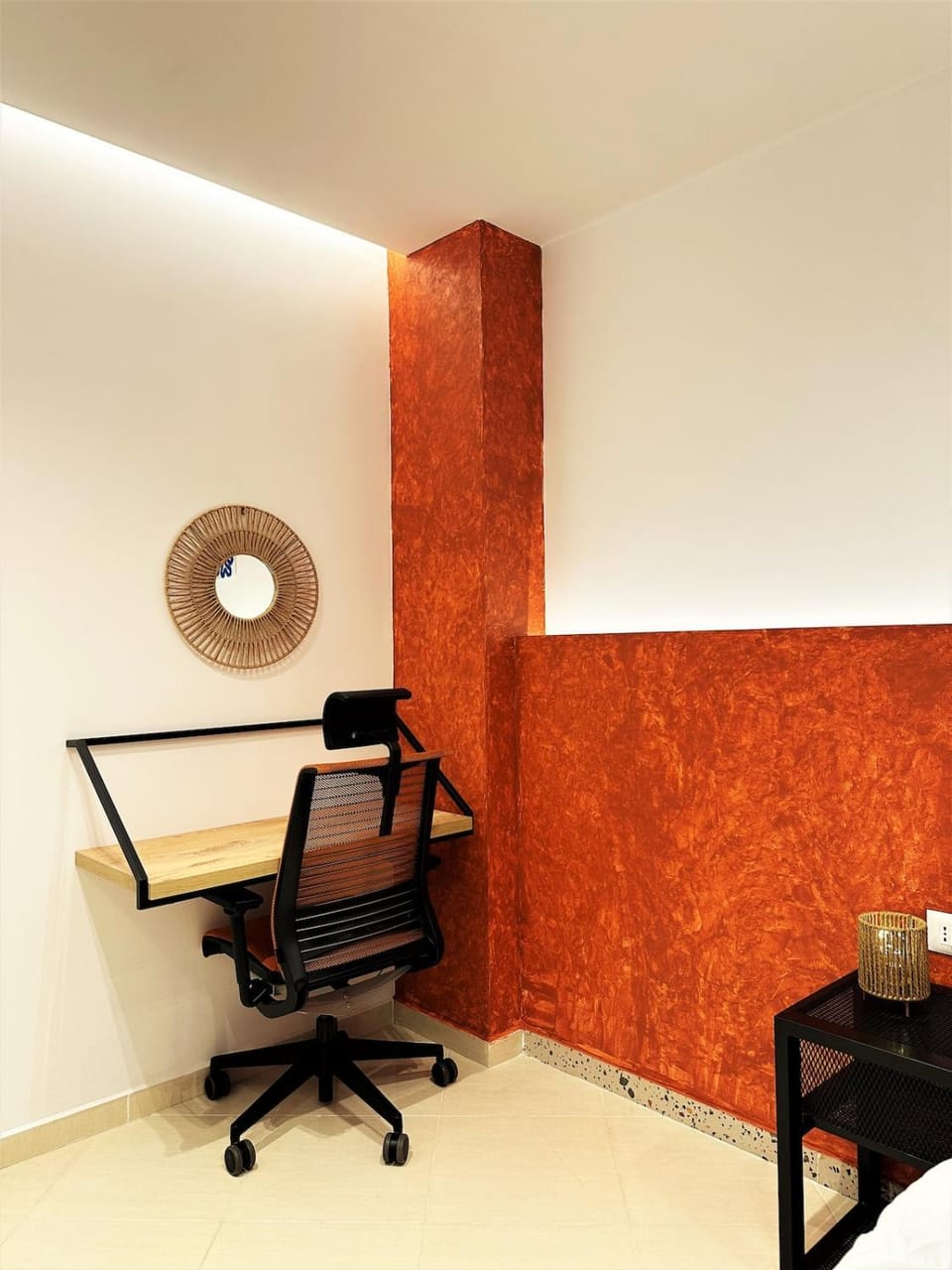 DuoNest-BoHo Sunset Apartment in Tirana