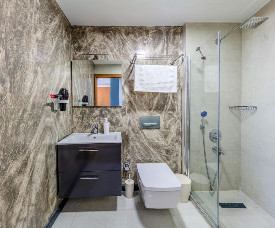 Shower, Toilet, Bathroom
