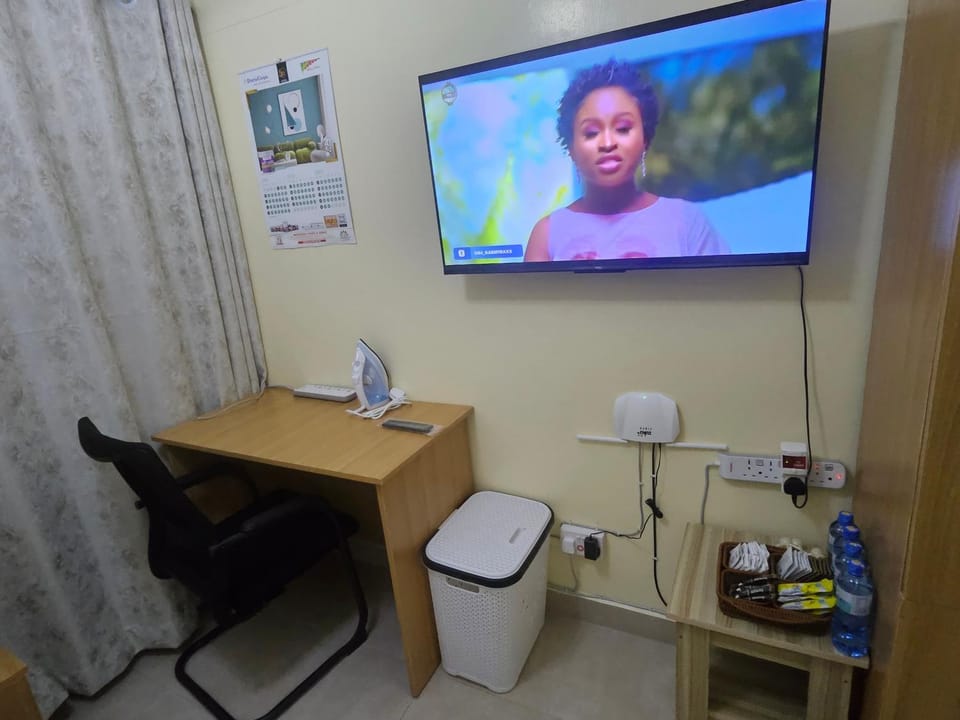 Favoured Guest House Bed and Breakfast in Nairobi