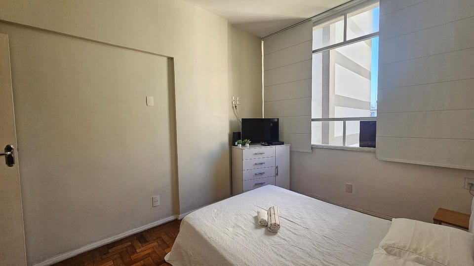 Bed, TV and multimedia