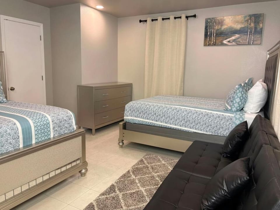 Woodrow St Apartment in Arlington