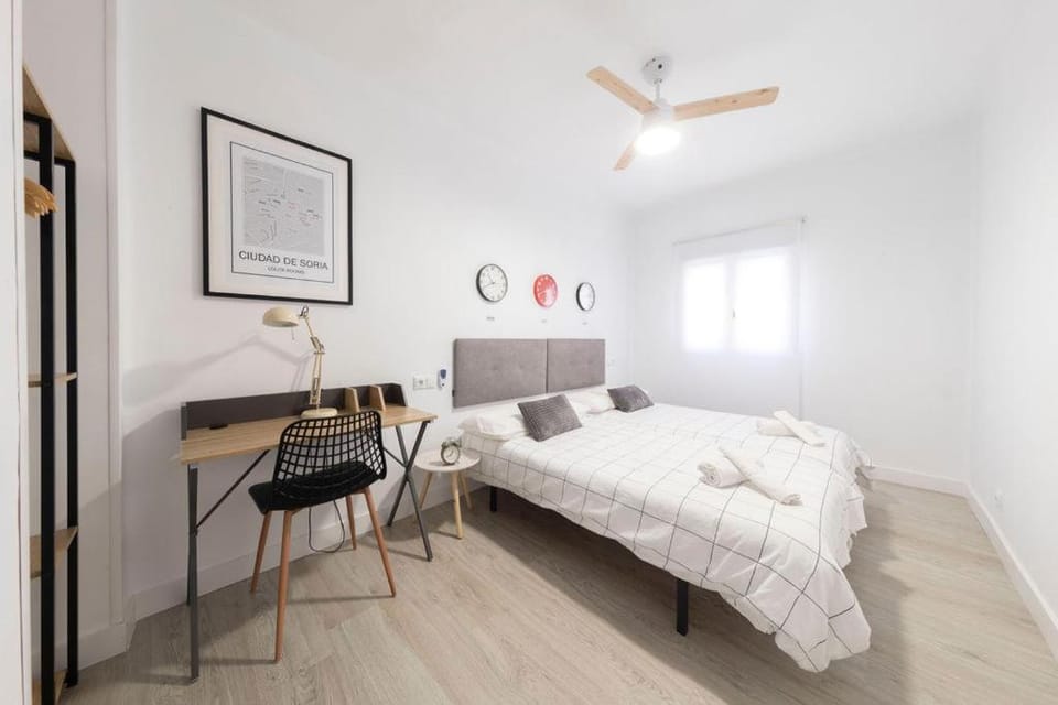 Charming Apartment with Terrace Apartment in Soria