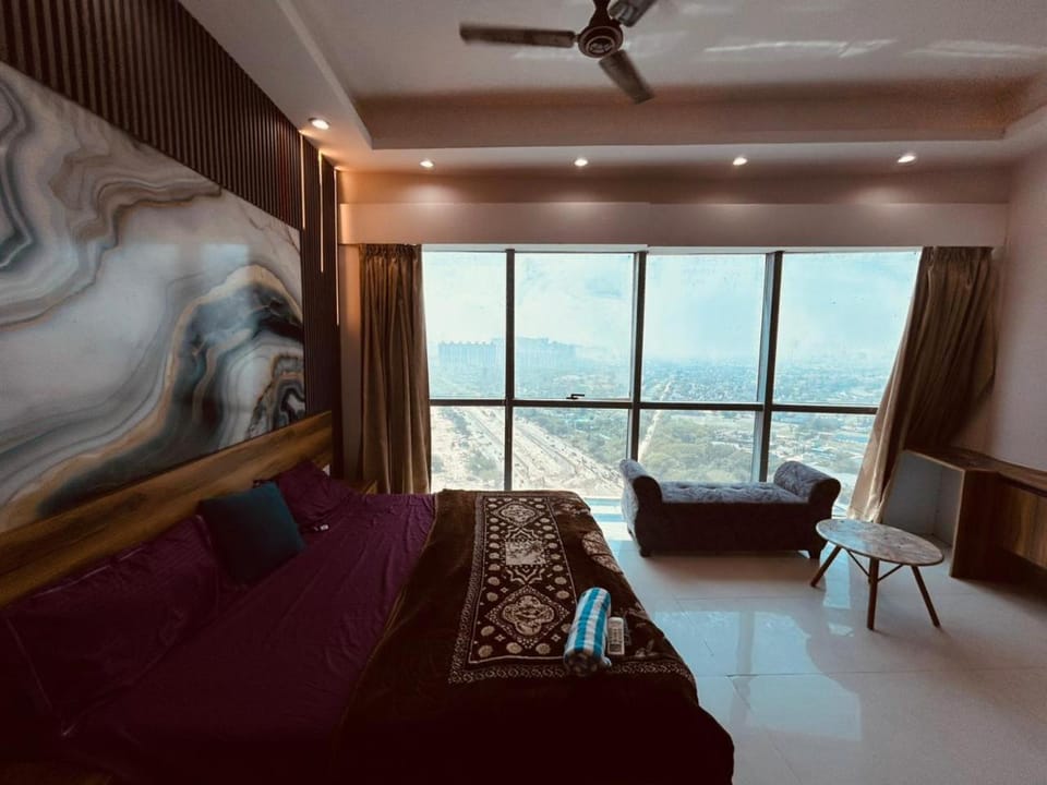 Luxury stay Bed and Breakfast in Noida