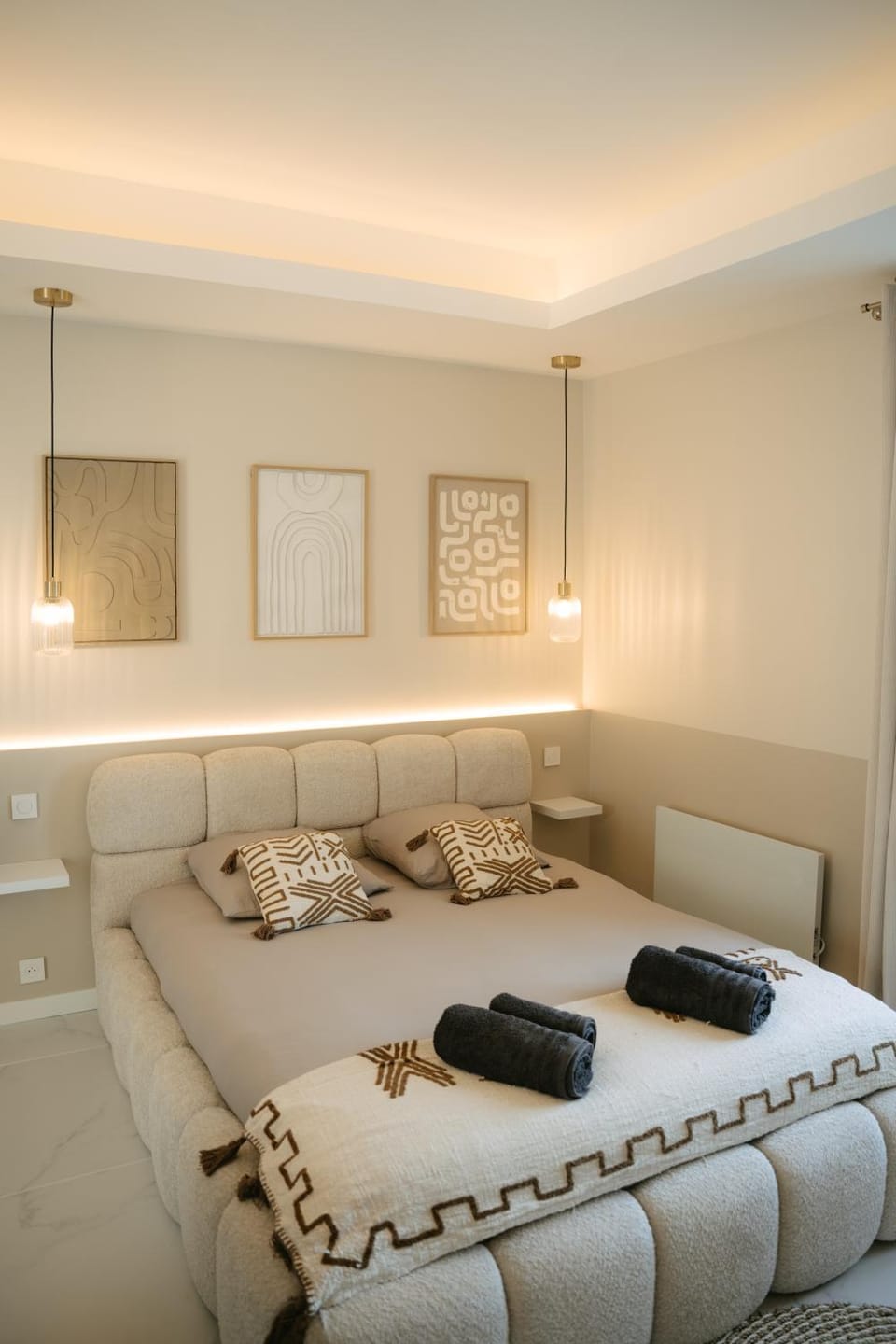 Suite Maiora - Élégance, Sérénité & Jacuzzi Apartment in Saumur