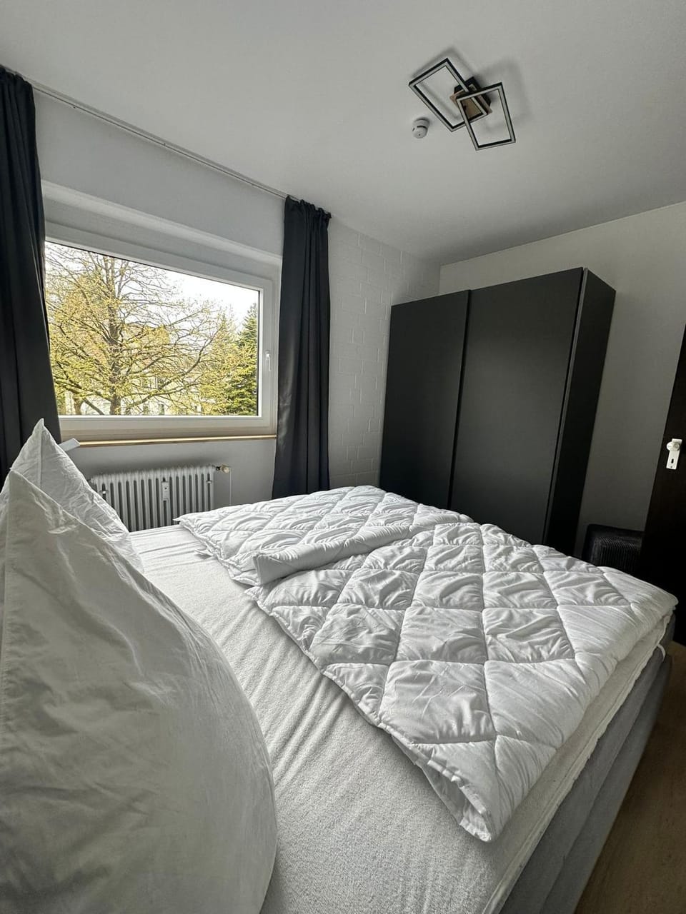 Bed, Bedroom, wardrobe