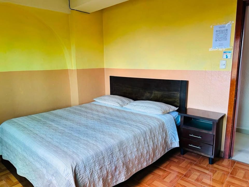 Hostal acacias Bed and Breakfast in Cuenca