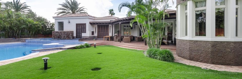 Property building, Patio, Garden, Garden view, Pool view, Swimming pool