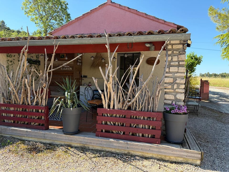 Le petit cabanon Bed and Breakfast in Provence-Alpes-Côte d'Azur