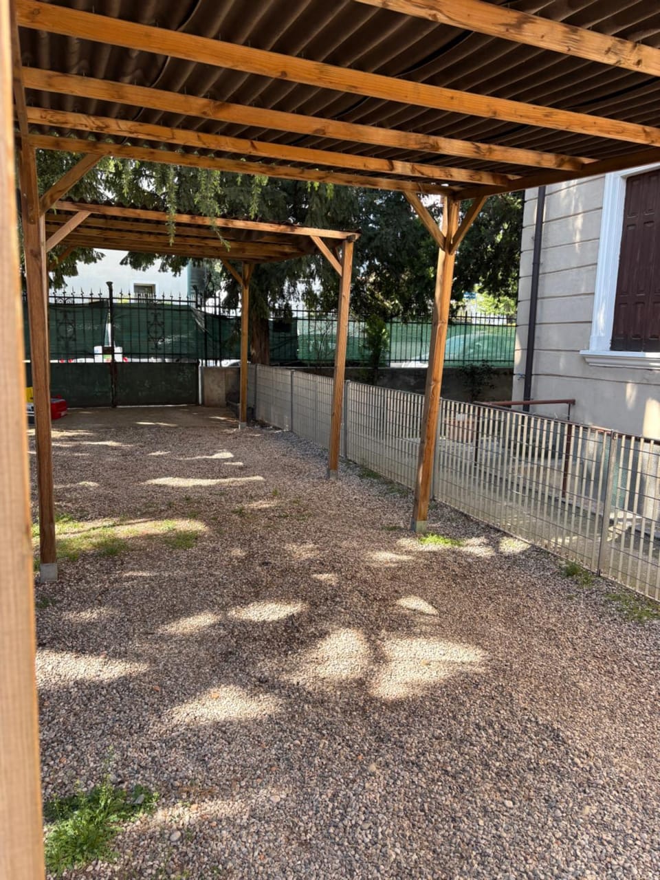 Garden, Parking