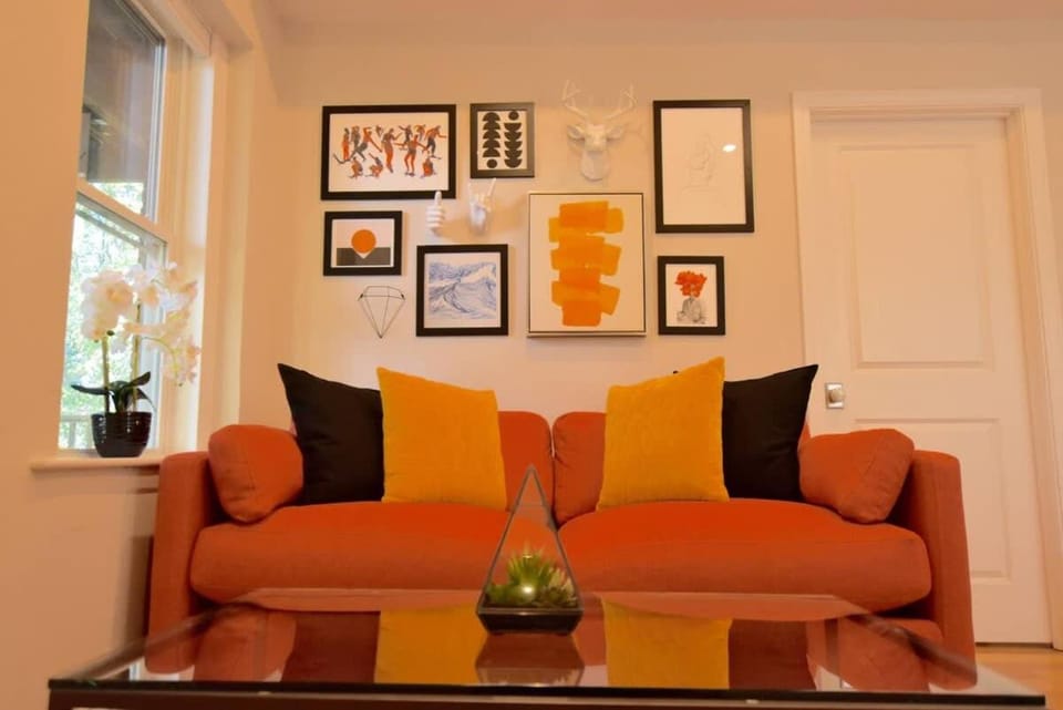Stylish Comfortable Luxury Near T House in Boston
