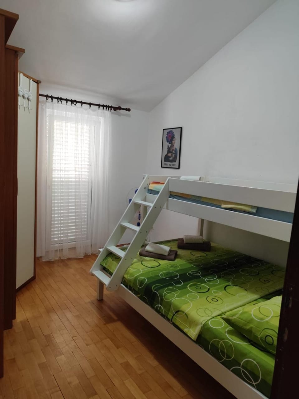 Sunshine Apartment Apartment in Dobrota