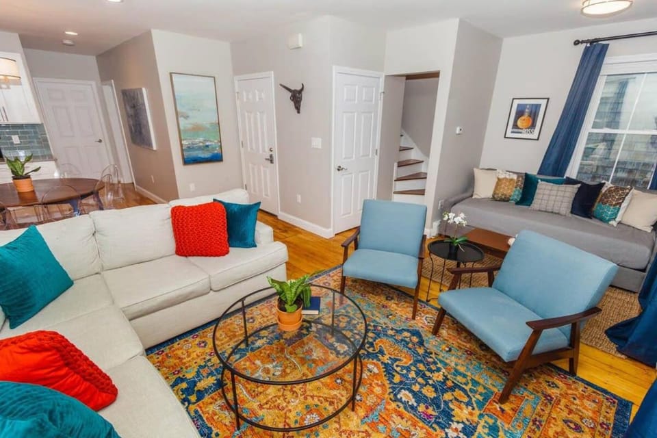Charming Boston Home Near T House in Boston