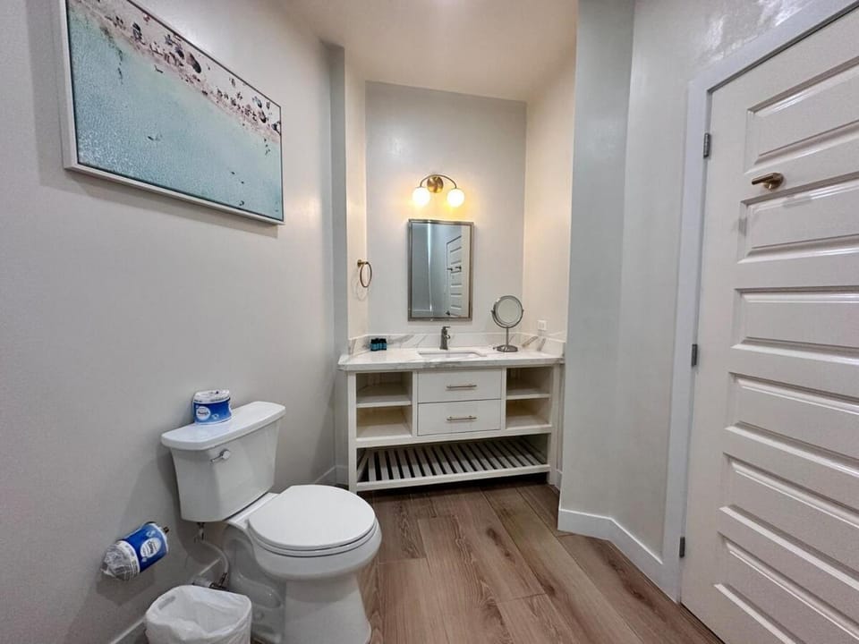 Styles Beach 2C - Ocean View Luxury Condo w/ Pool Apartment in Corozal District