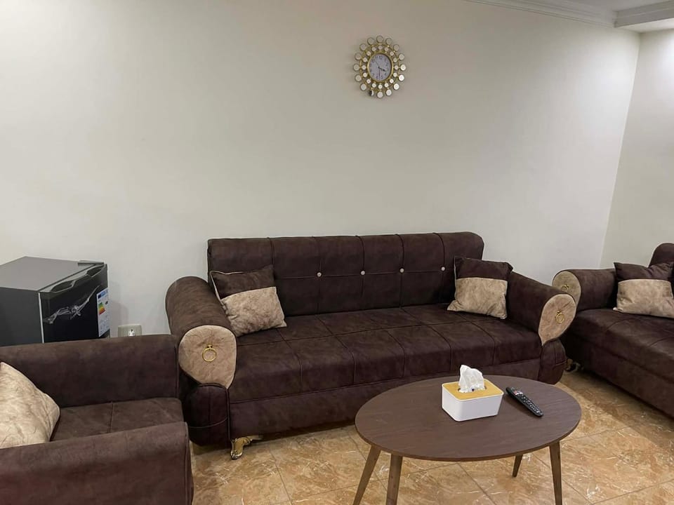 A very beautiful apartment in a new building in downtown Jabal Al-Luwaibdeh Apartment in Africa