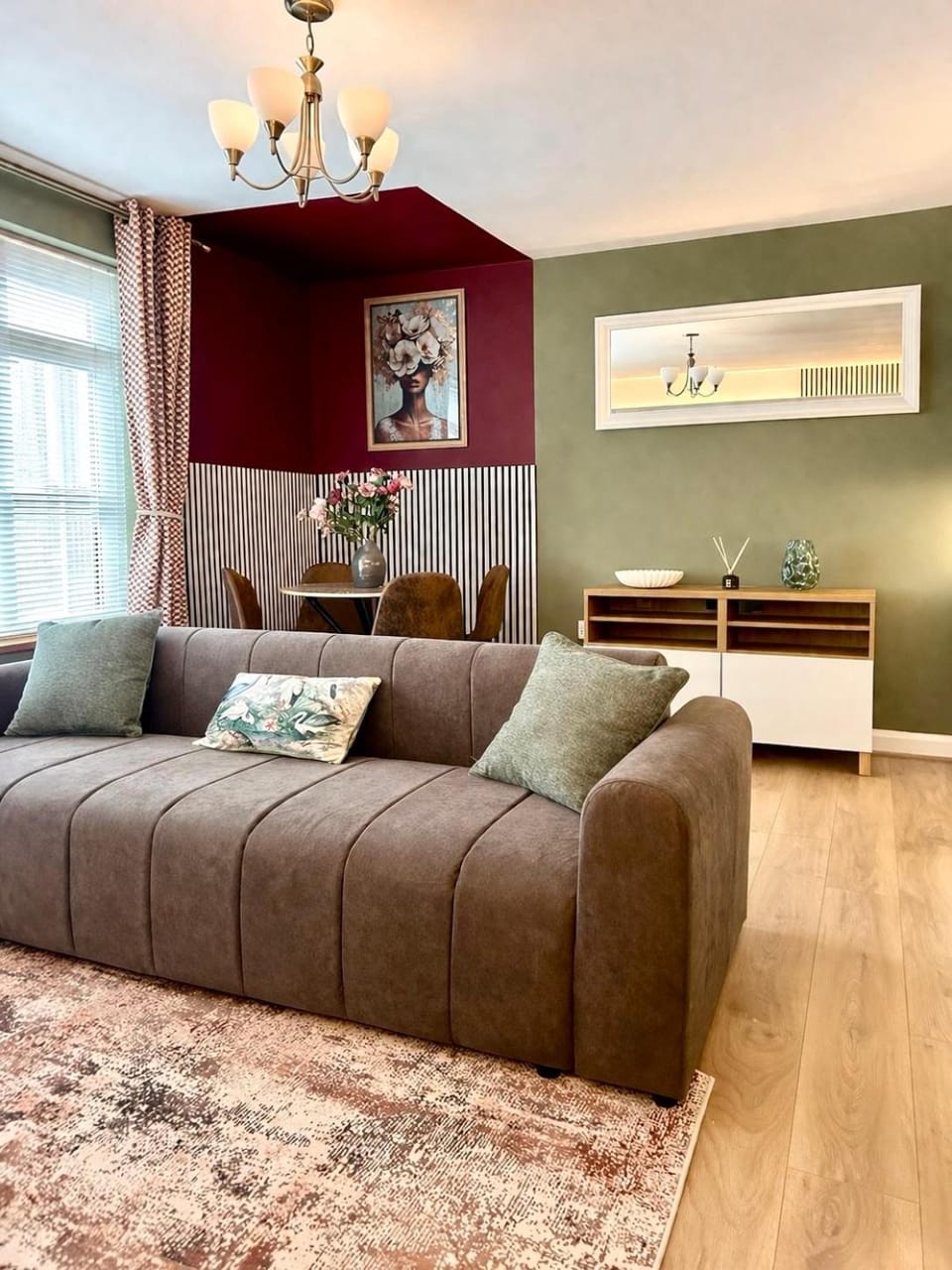 Living room, Seating area