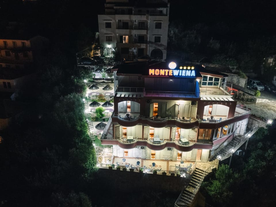 Wiena Apartments Bed and Breakfast in Ulcinj