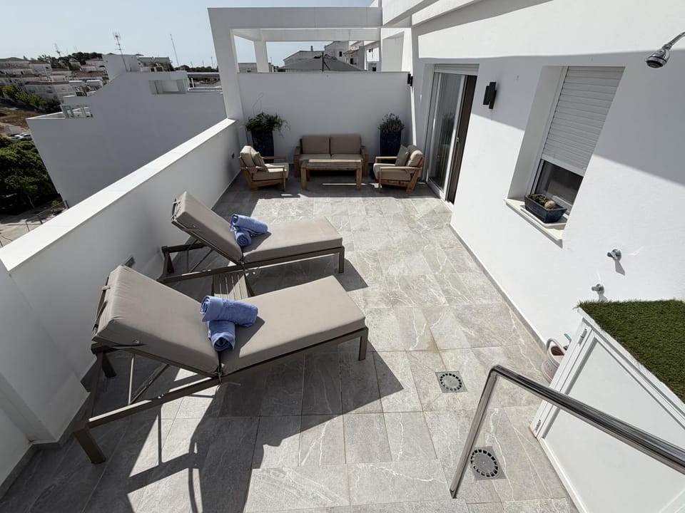 Atico Suite Vejer con piscina privada climatizada Apartment in Vejer de la Frontera
