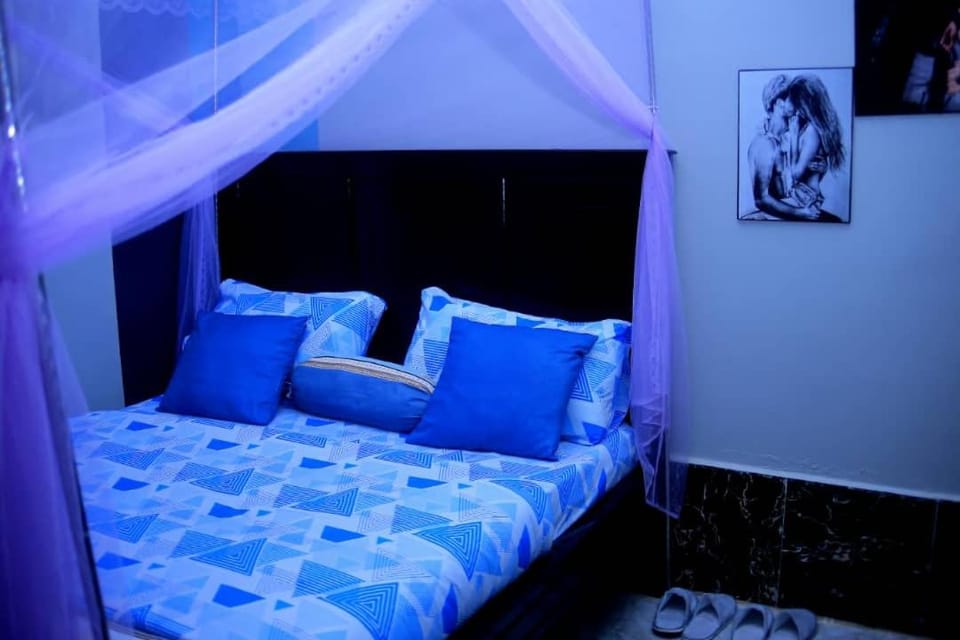 Awo Free Breakfast & WiFi Bed and Breakfast in Kampala