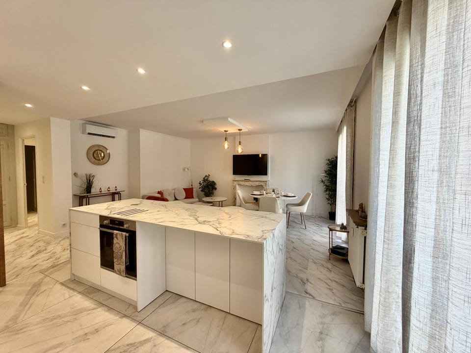 Appartement design d'exception intra-muros d'Avignon Apartment in Avignon