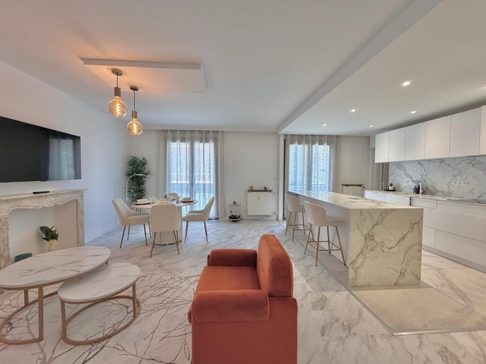 Appartement design d'exception intra-muros d'Avignon Apartment in Avignon