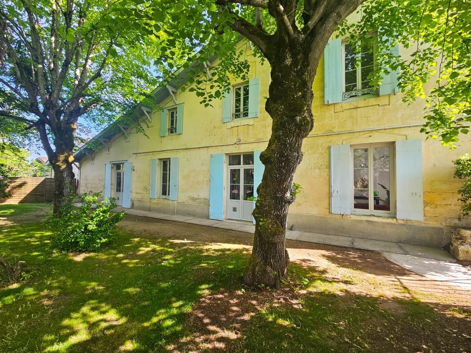 Property building, Garden