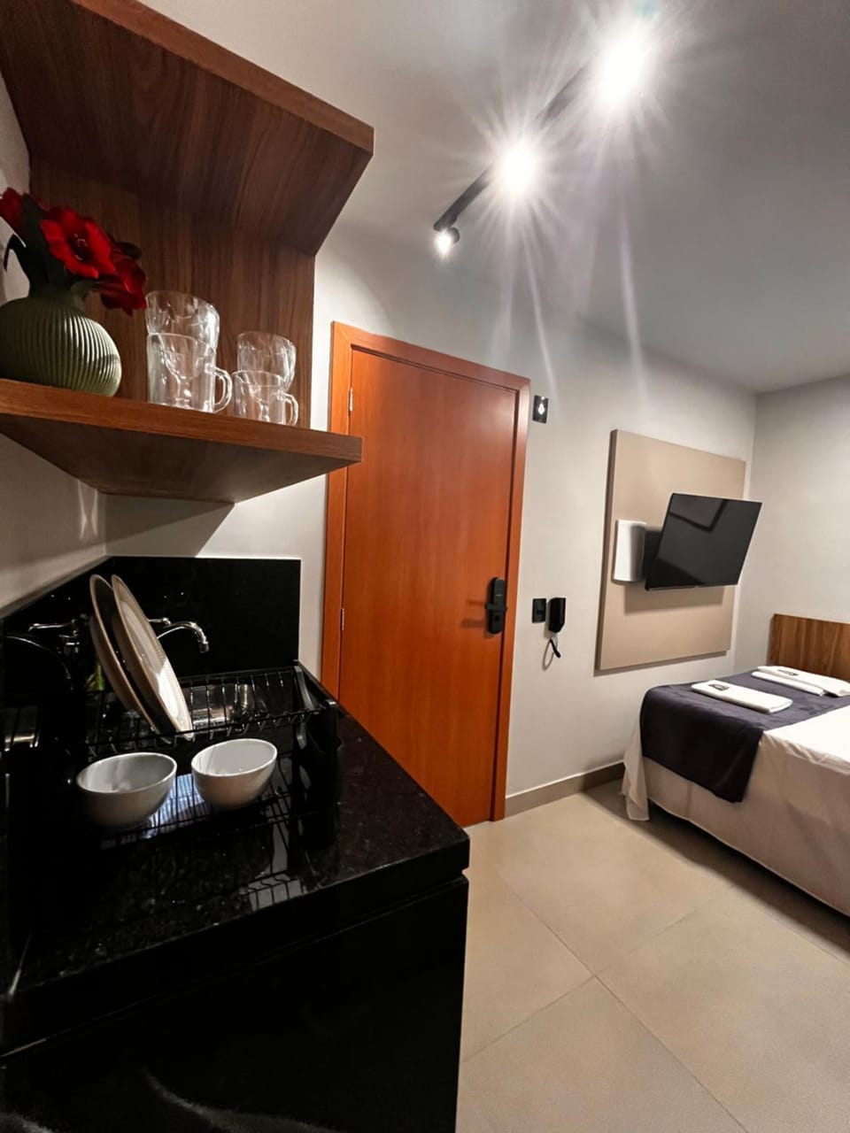 BH Suites - C10-503 Apto novo 1q, Zona Zul-Cruzeiro Apartment in Belo Horizonte