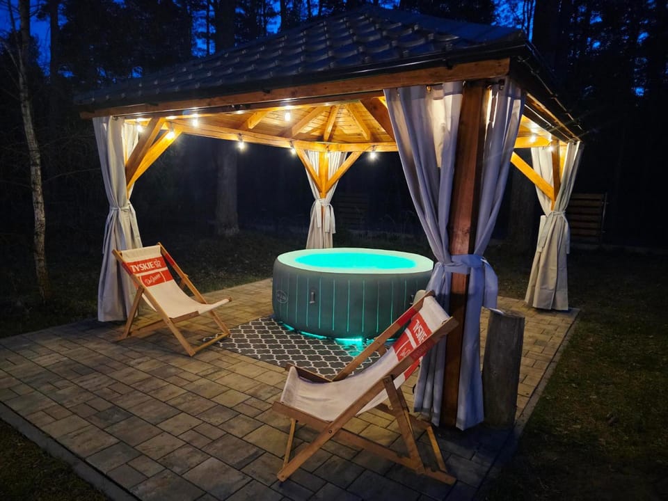 Hot Tub