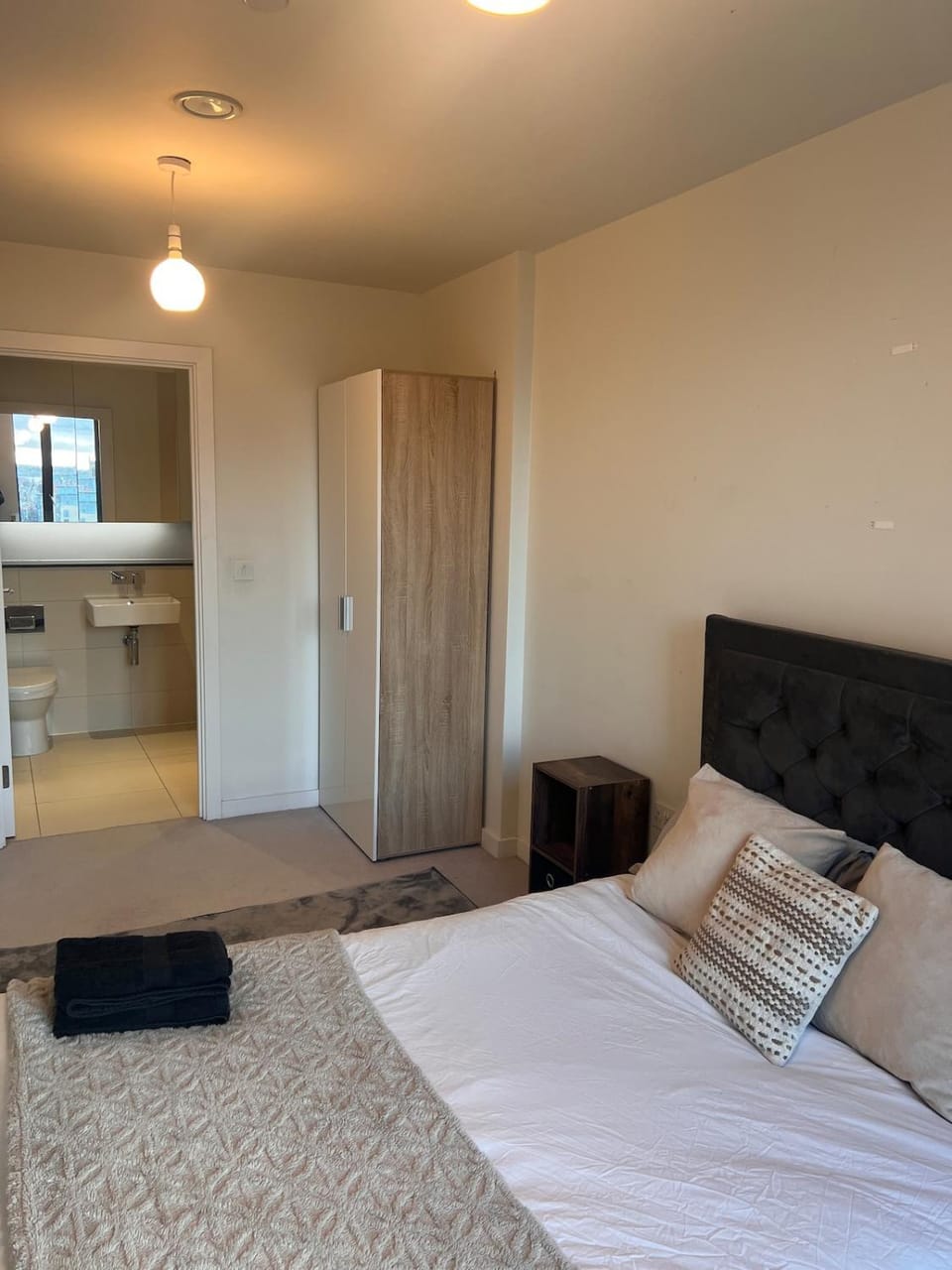 Bed, Bedroom, wardrobe