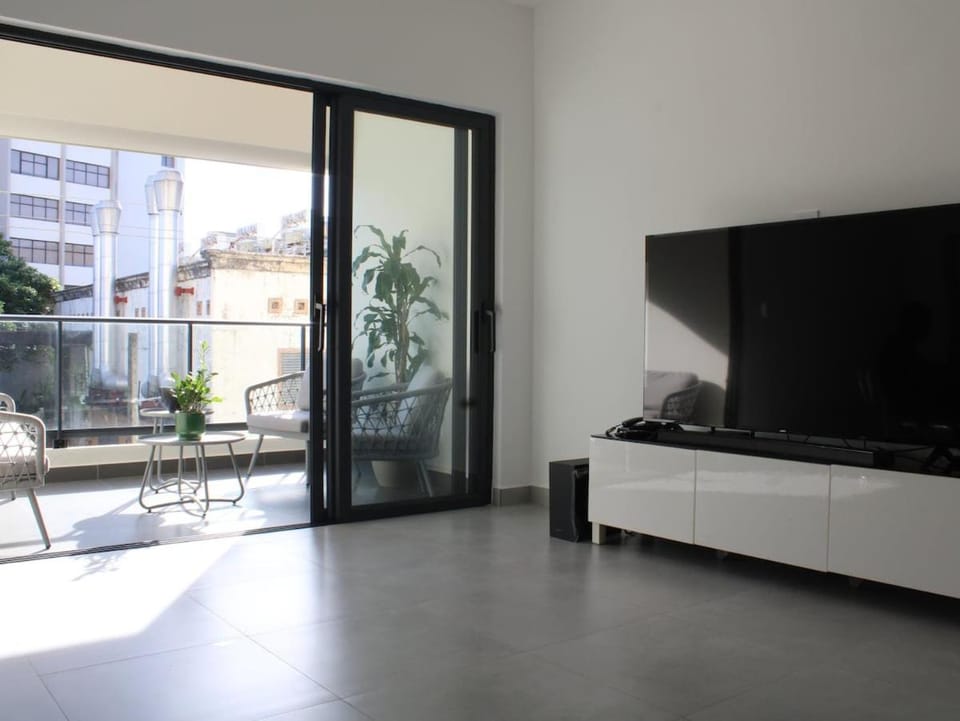 Pretty Cabin in Sdq Walking Distance to the City 2 Beds Sofa Sleeps 6 Cabin in Distrito Nacional