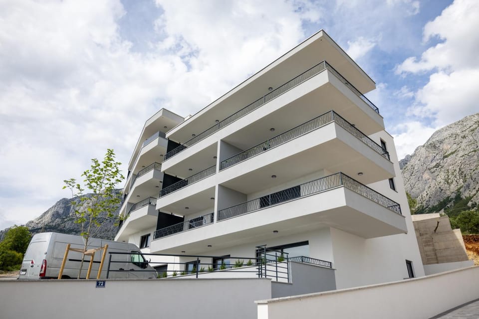 JD Black Pearl Apartment Apartment in Makarska