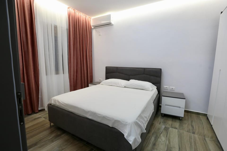Seaside Steps-Saranda Stay Apartment in Sarandë