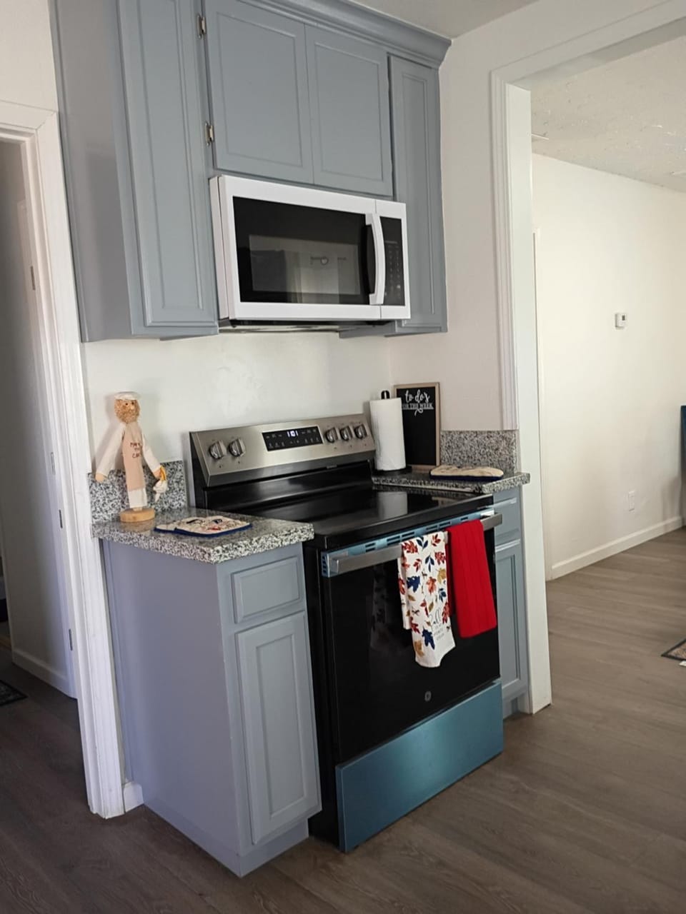 Peaceful Country Stay, Blue Home in Fresno House in Fresno