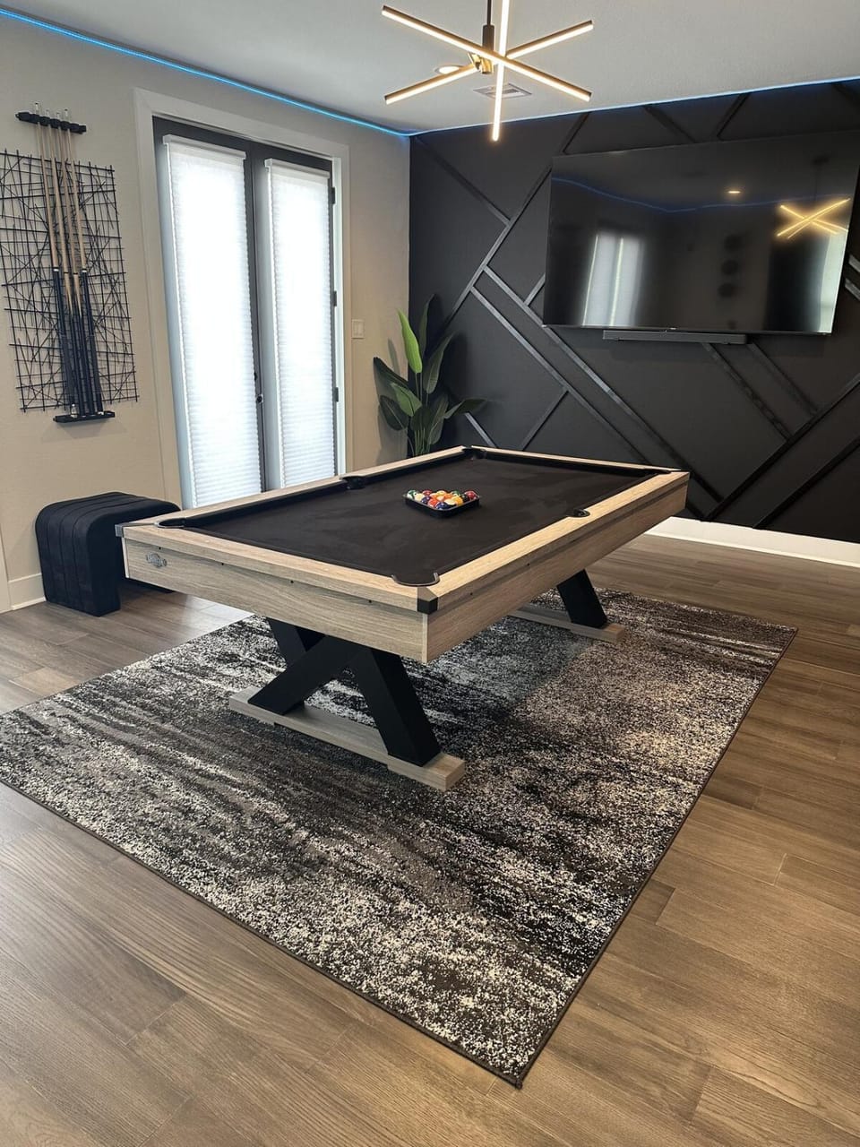 Game Room, TV and multimedia