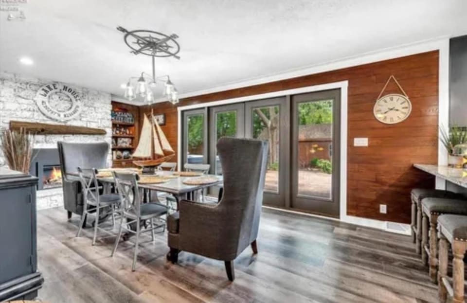 Port Clinton Getaway FamilyFriendly Home Near Lake House in Port Clinton